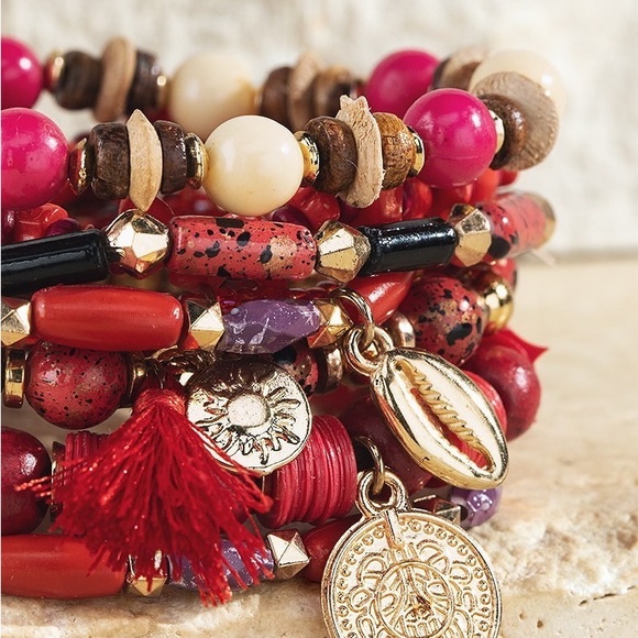 Multi Strand Cayenne Red Bohemian Stretch Bracelet NWT - Picture 4 of 9